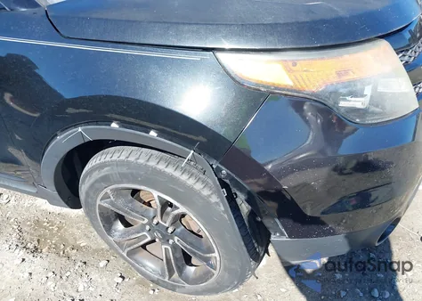 2013 Ford Explorer Sport z USA, uszkodzony, nr VIN 1FM5K8GT8DGC66986